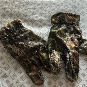 Camo Redhead Hunting Gloves